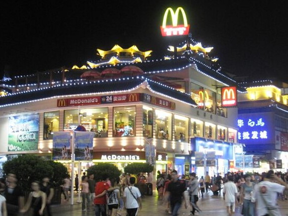商業(yè)街夜間照明工程設計應該怎么做？